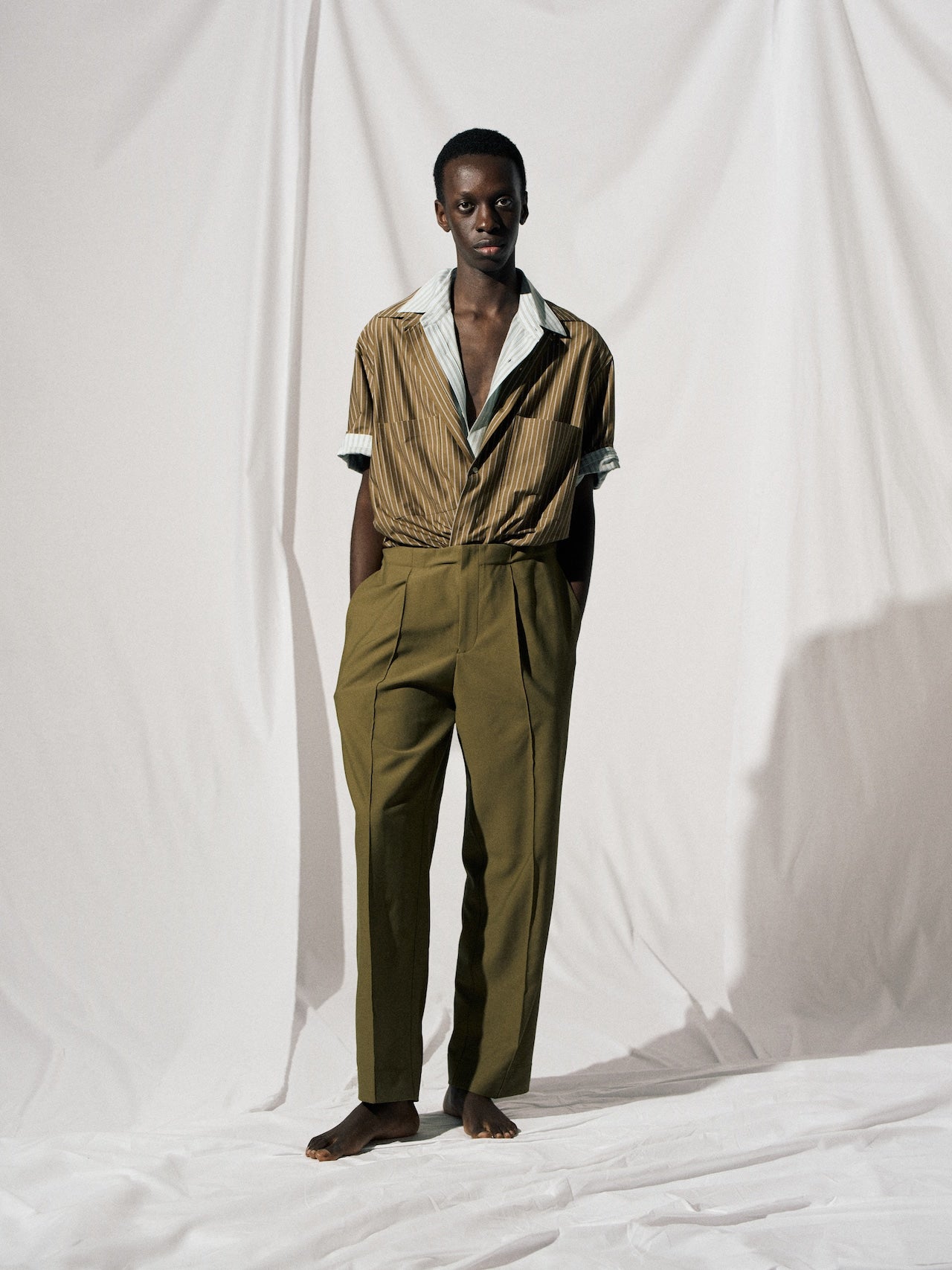 cupro twill balancircular® tuck tailored pants