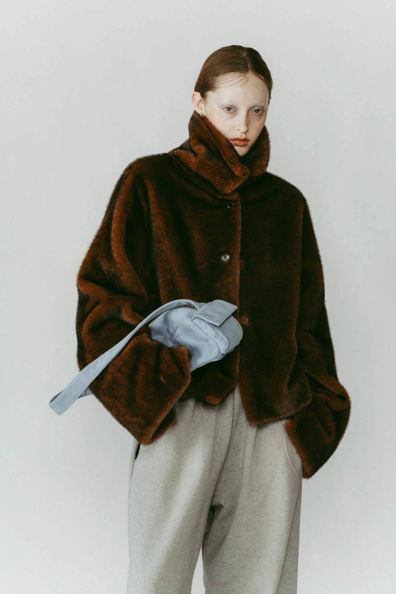 point collar fur coat