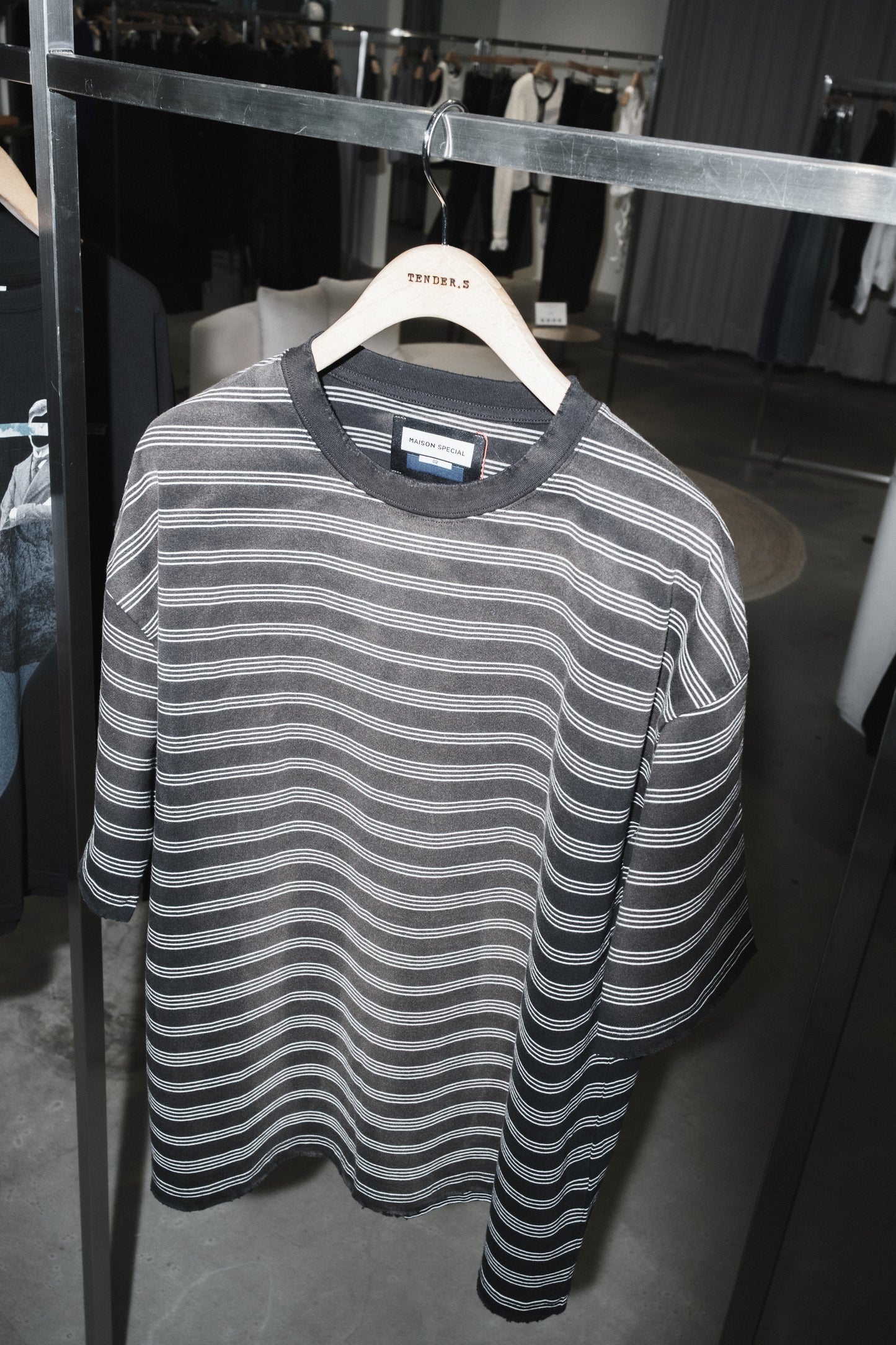 fade border prime-over short-sleeved t-shirt