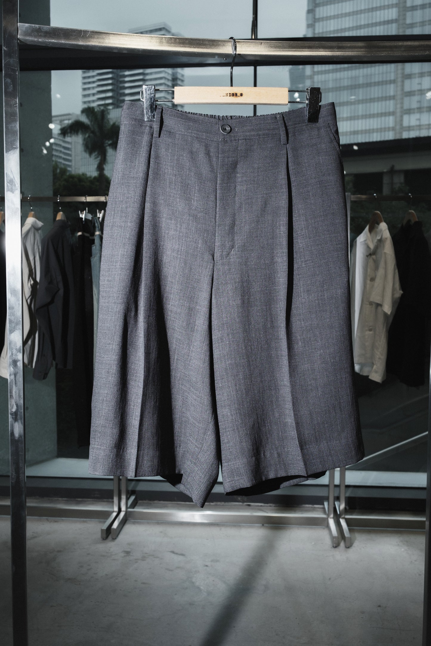 triacetate prime-wide shorts