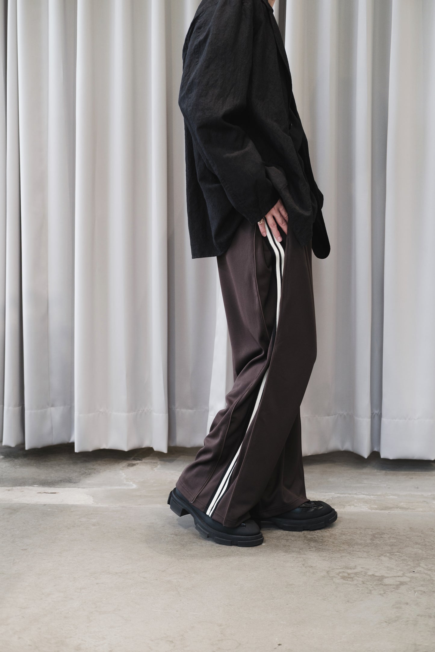 zip-up track pants(unisex)