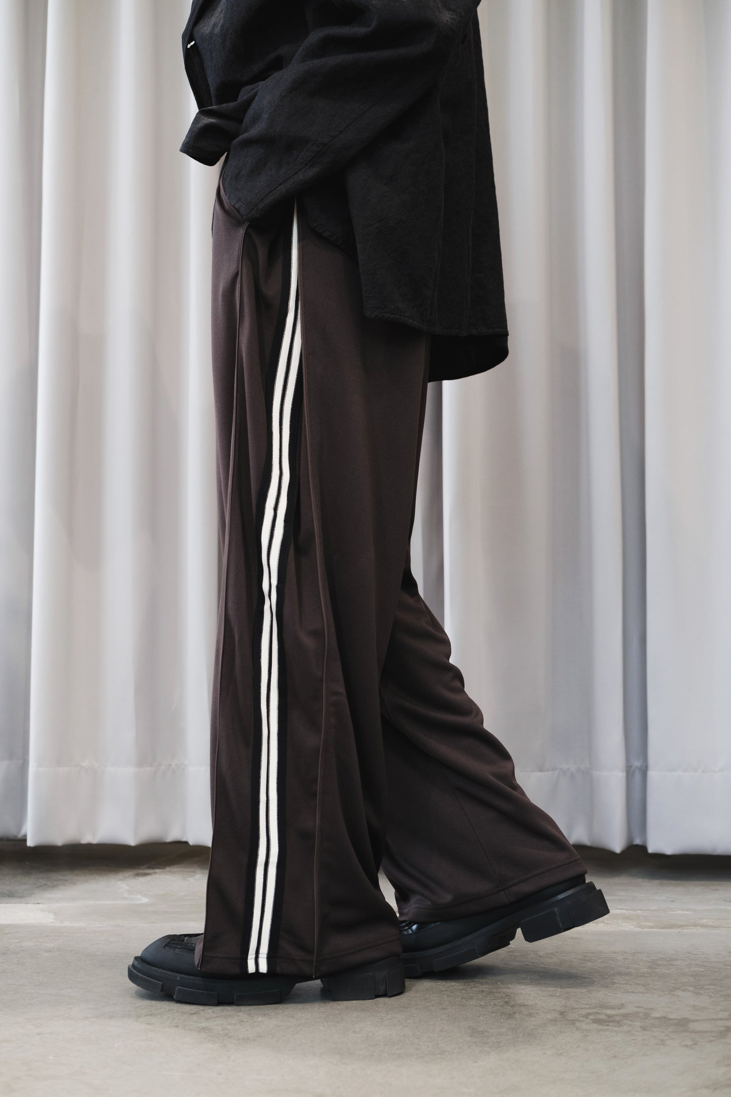 zip-up track pants(unisex)