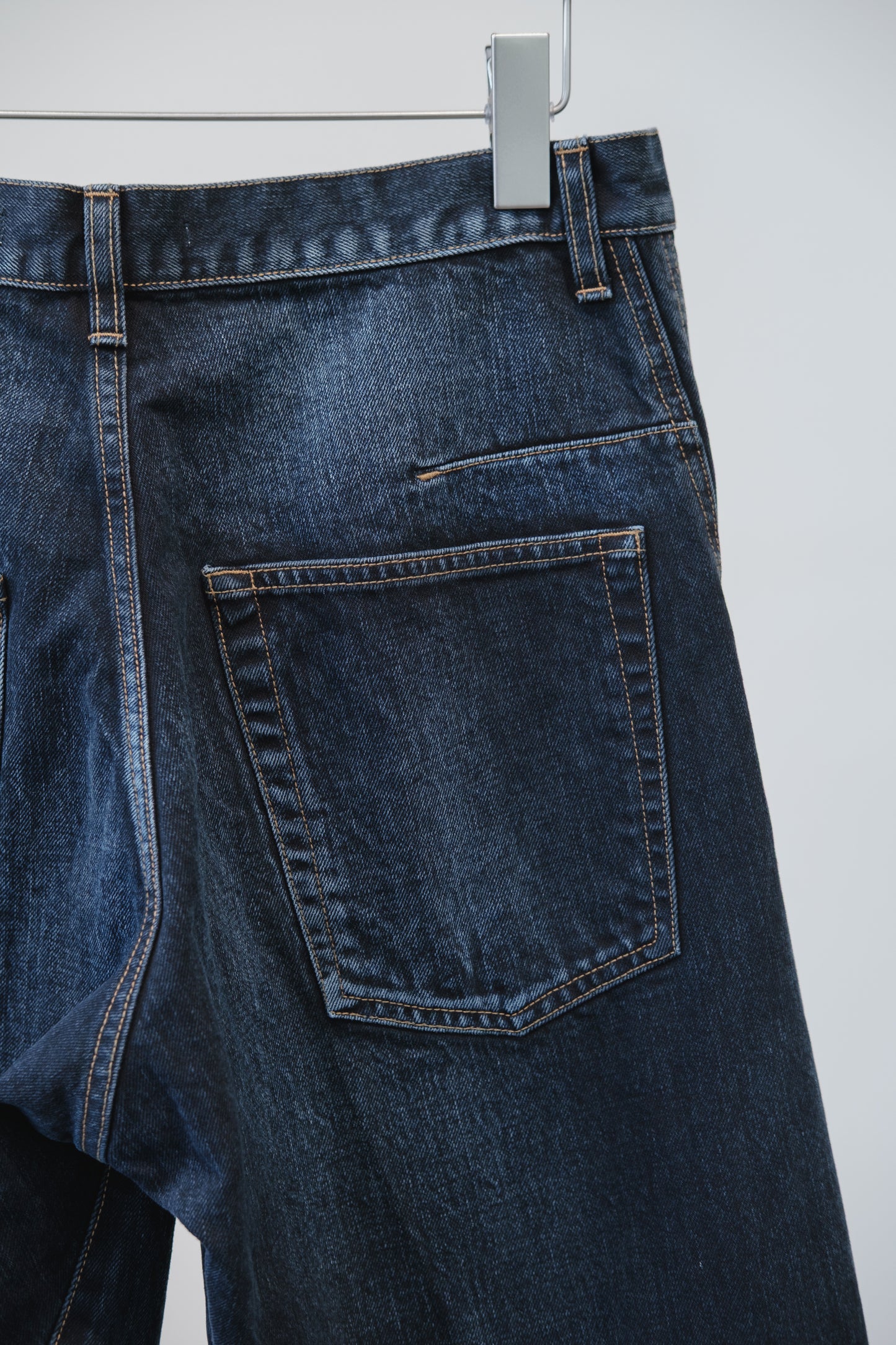 3d curved voluminous leg jeans - faded indigo