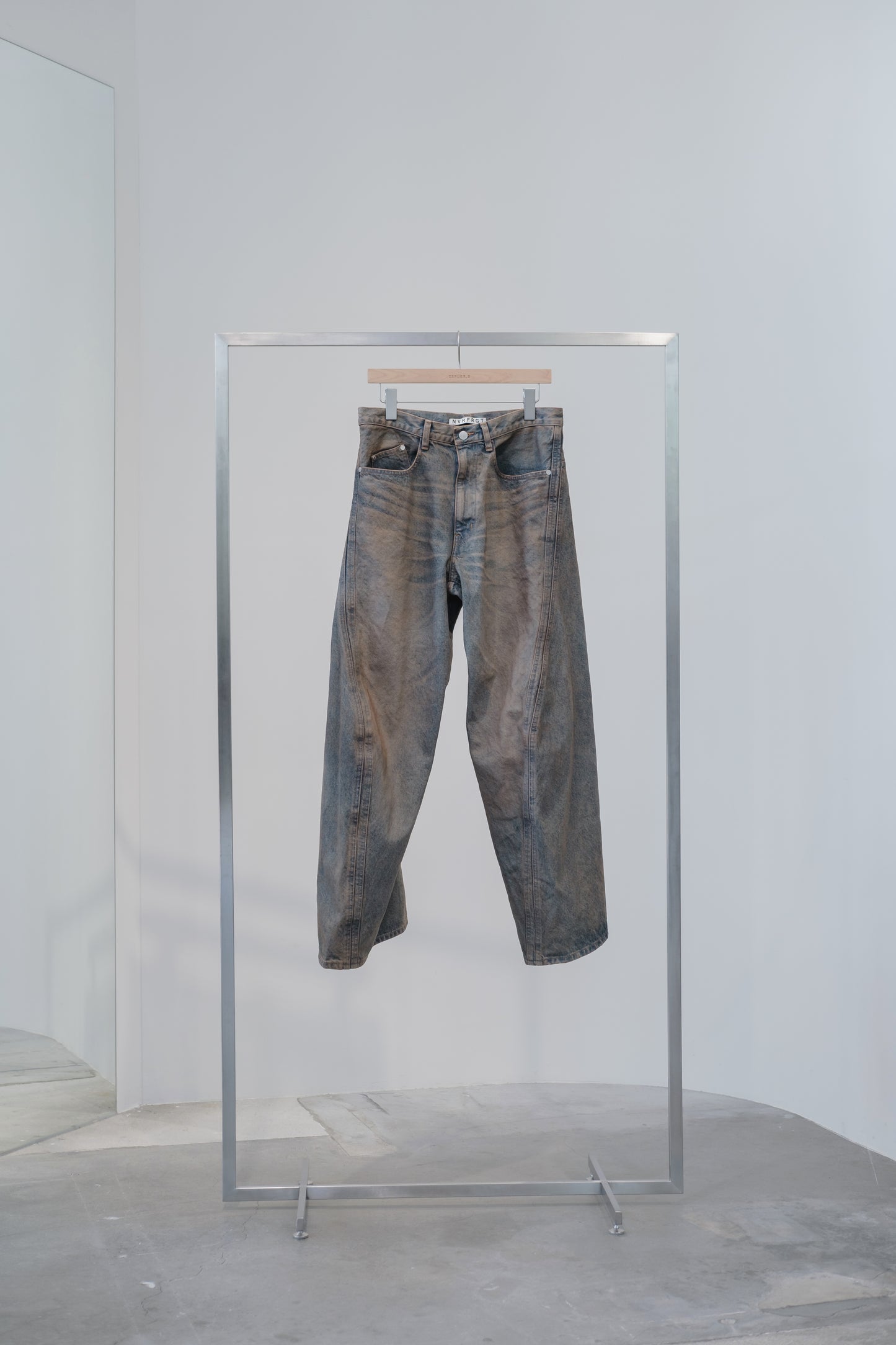 3d curved voluminous leg jeans - mud faded indigo