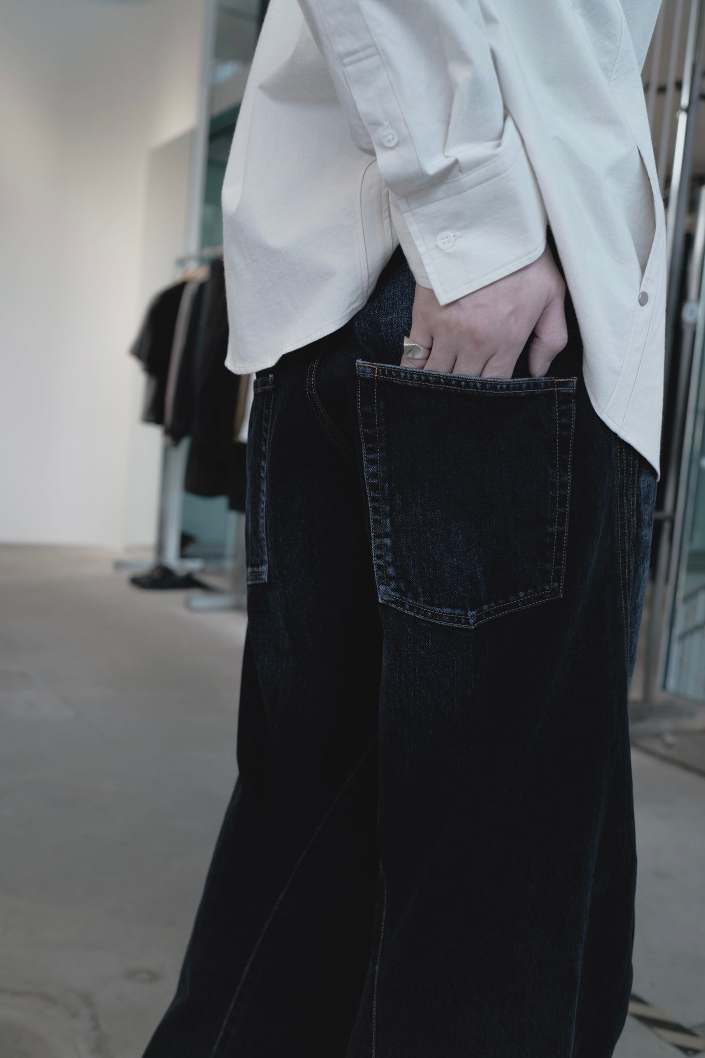 3d curved voluminous leg jeans - faded indigo