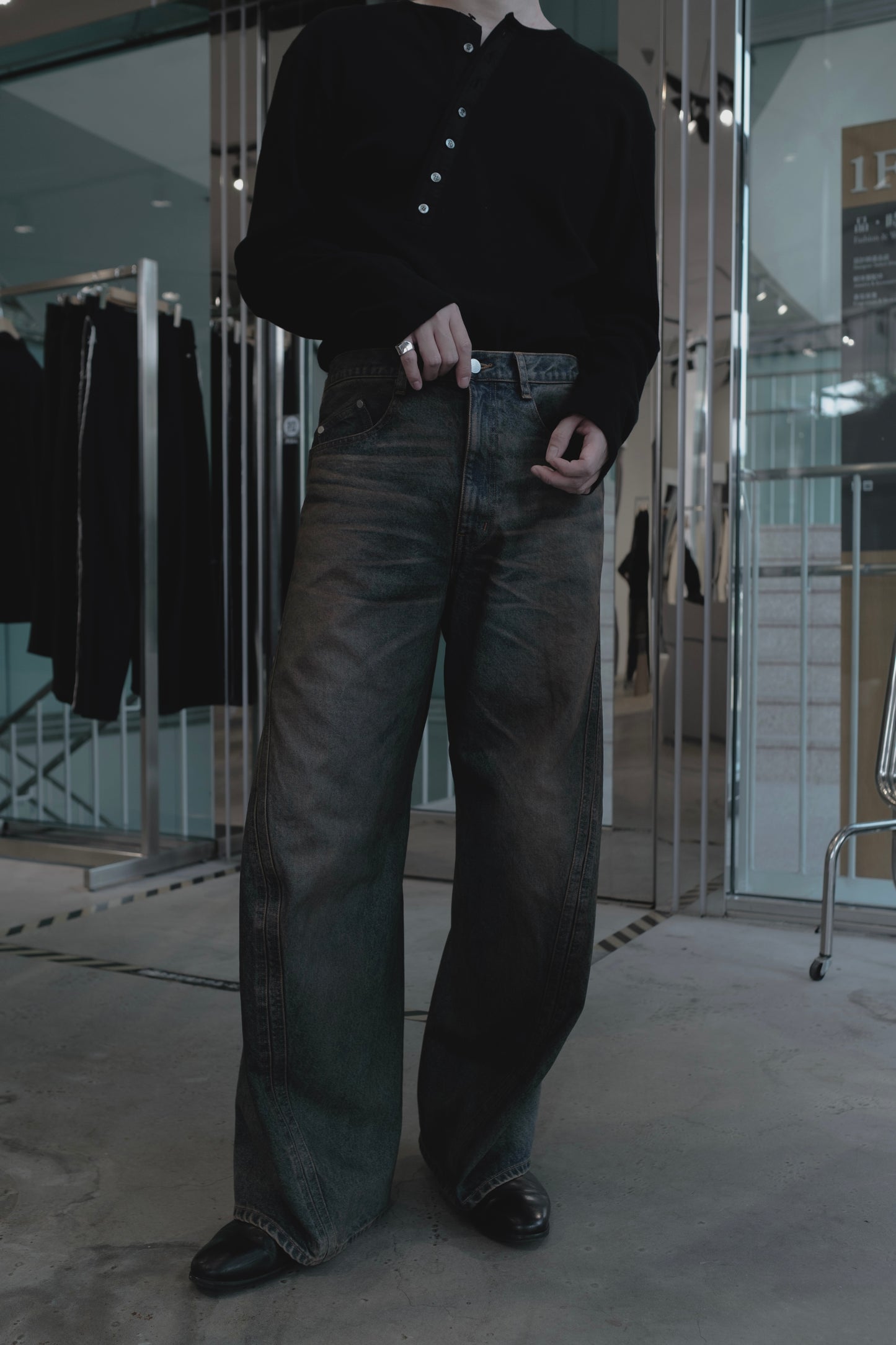 3d curved voluminous leg jeans - mud faded indigo