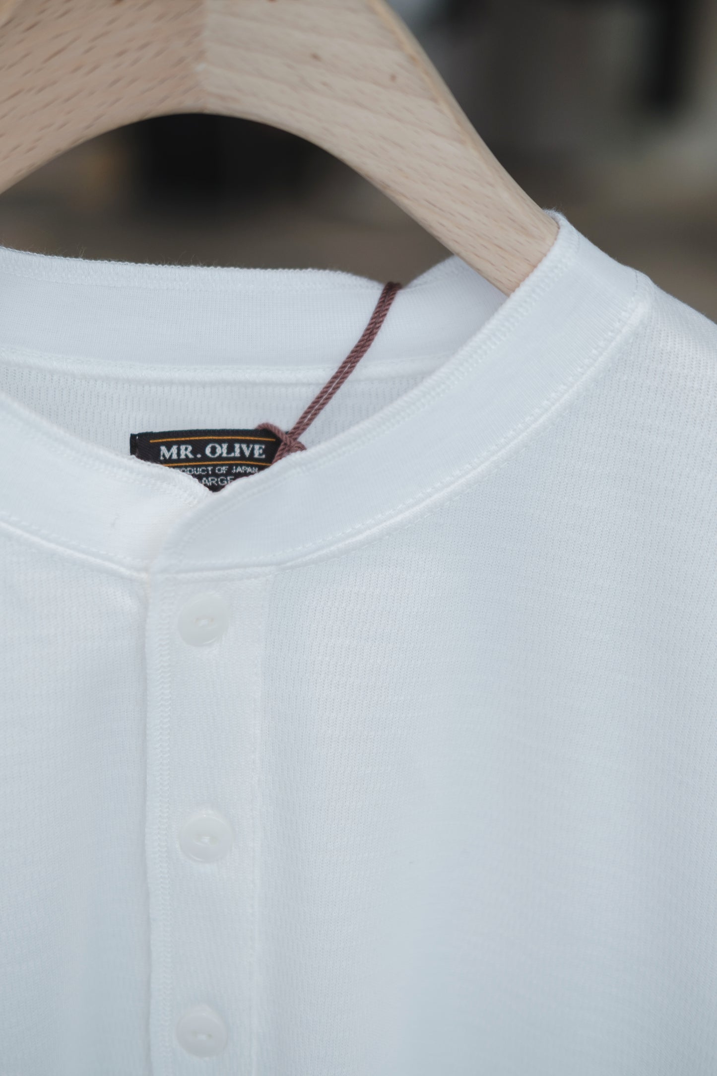 compact honeycomb mesh / henley neck t-shirt