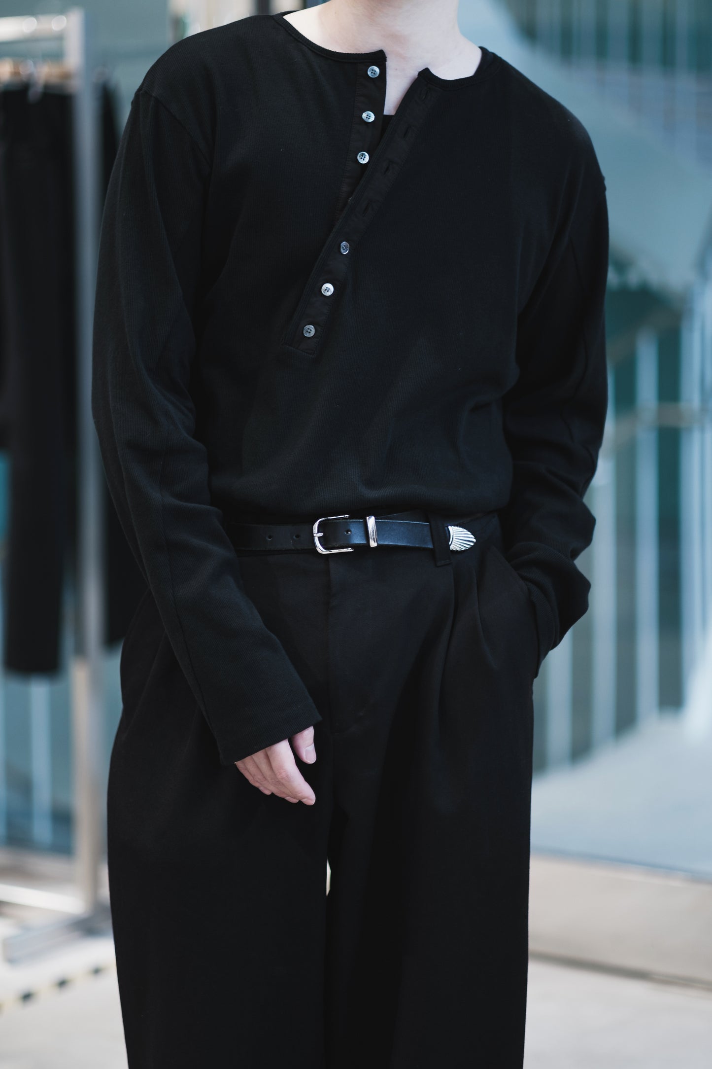twisted rib henley neck
