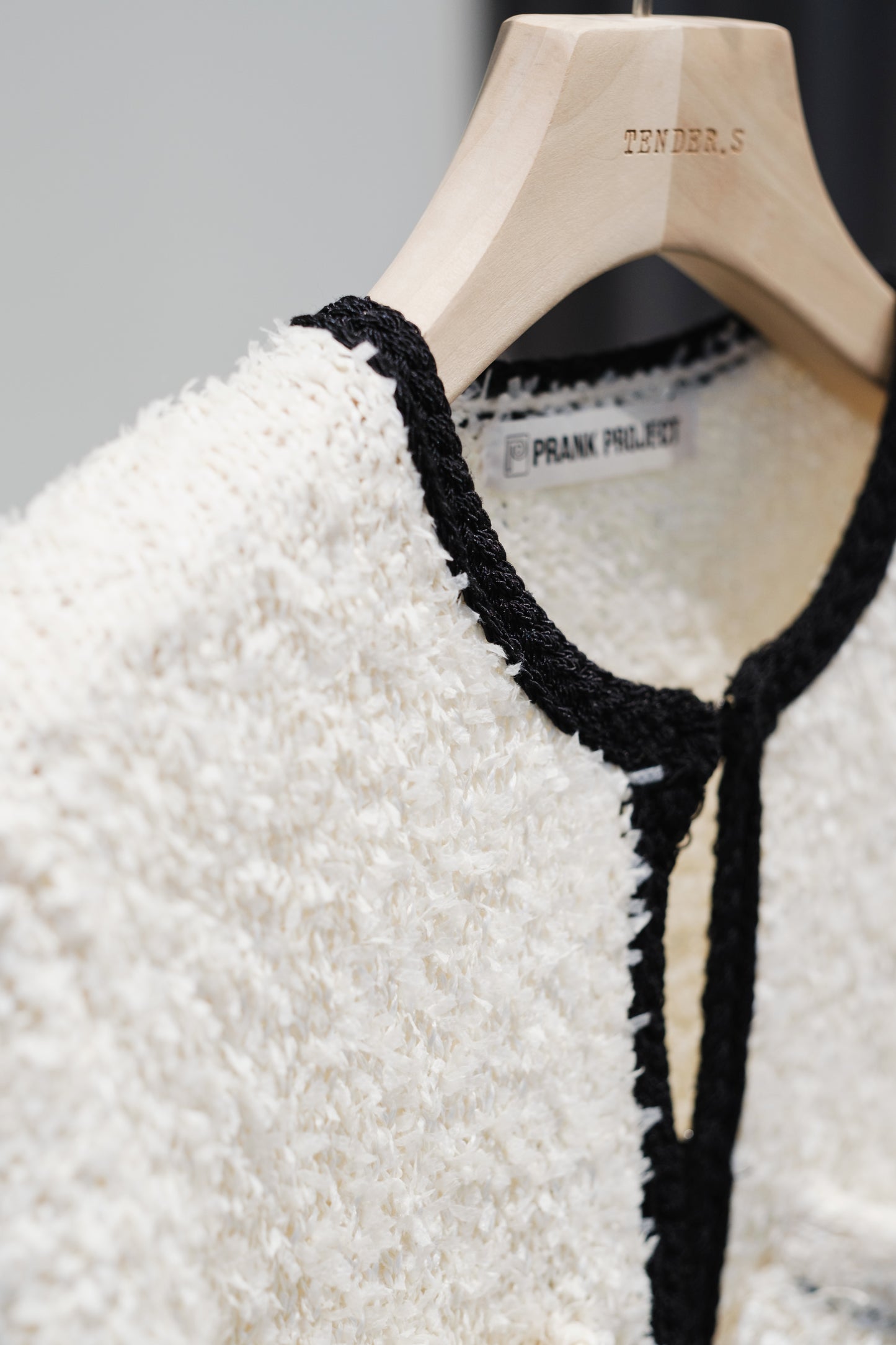 front charm knit jacket