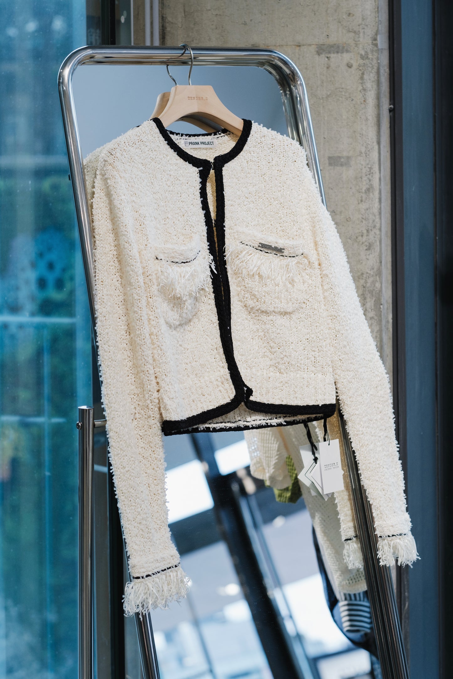 front charm knit jacket