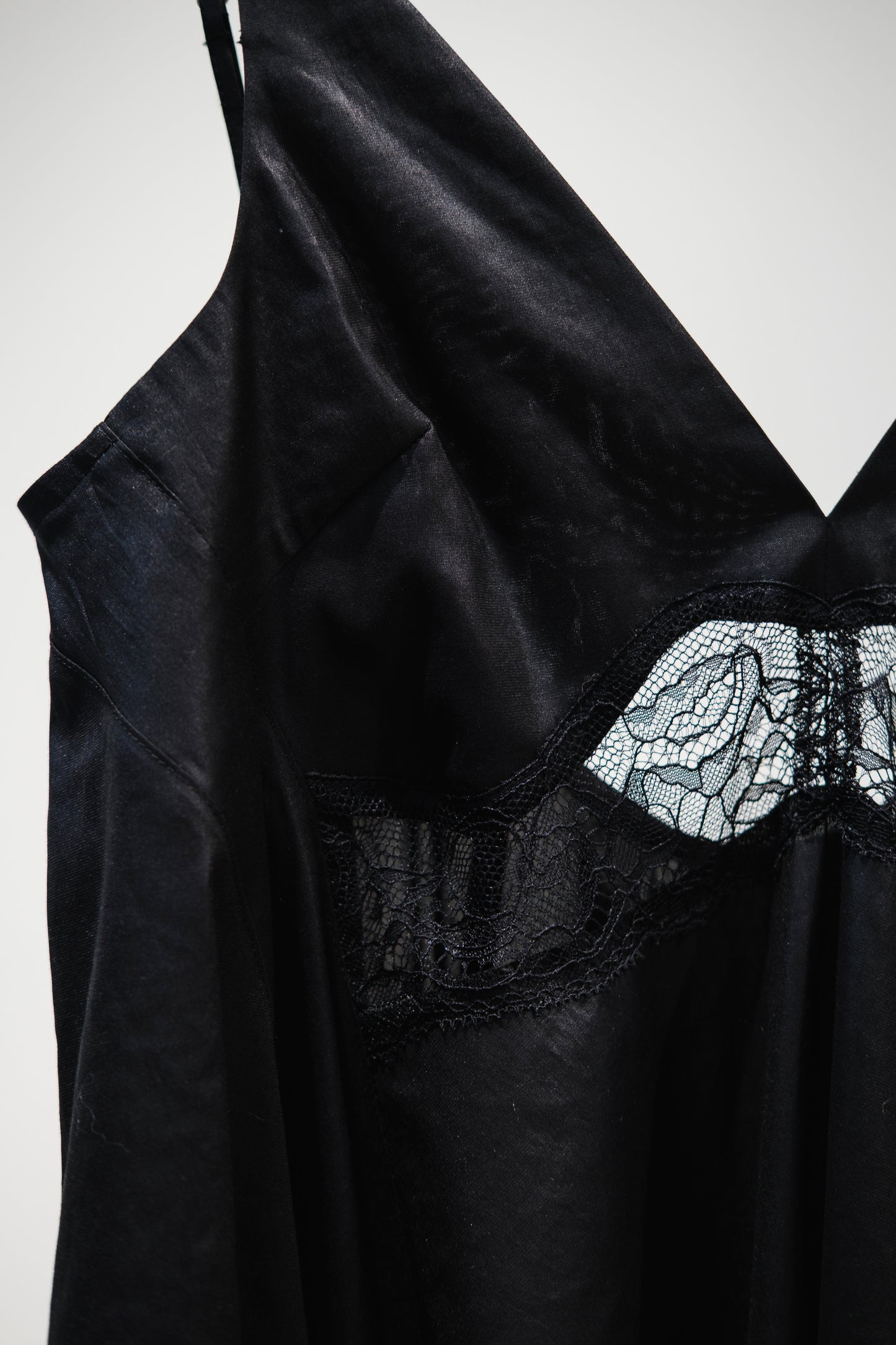 lace hem volume tunic
