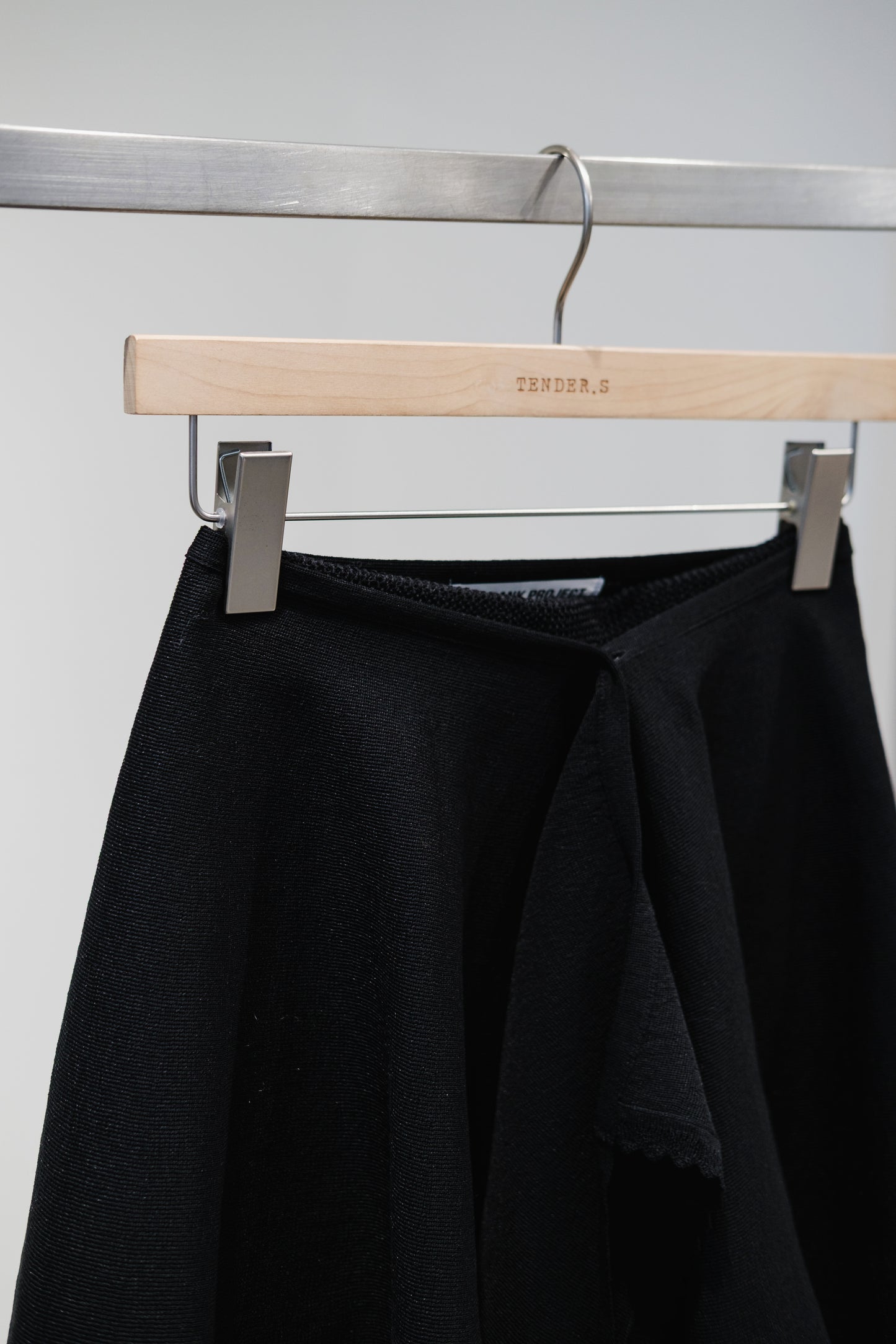 skirt-combined pants