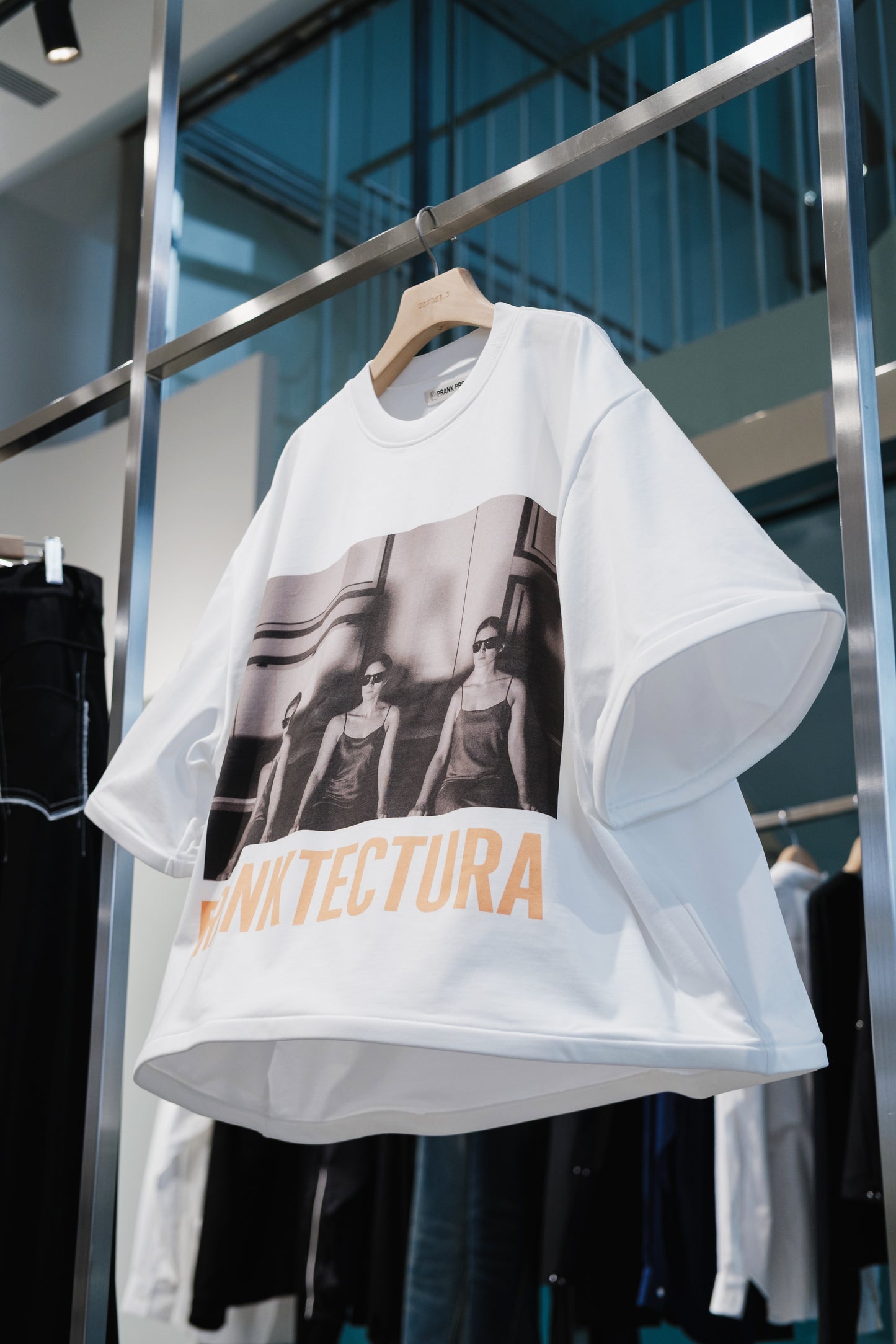 wire hem big tee