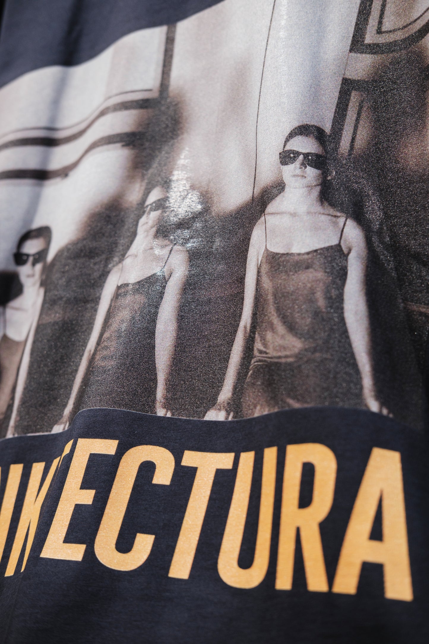 wire hem big tee