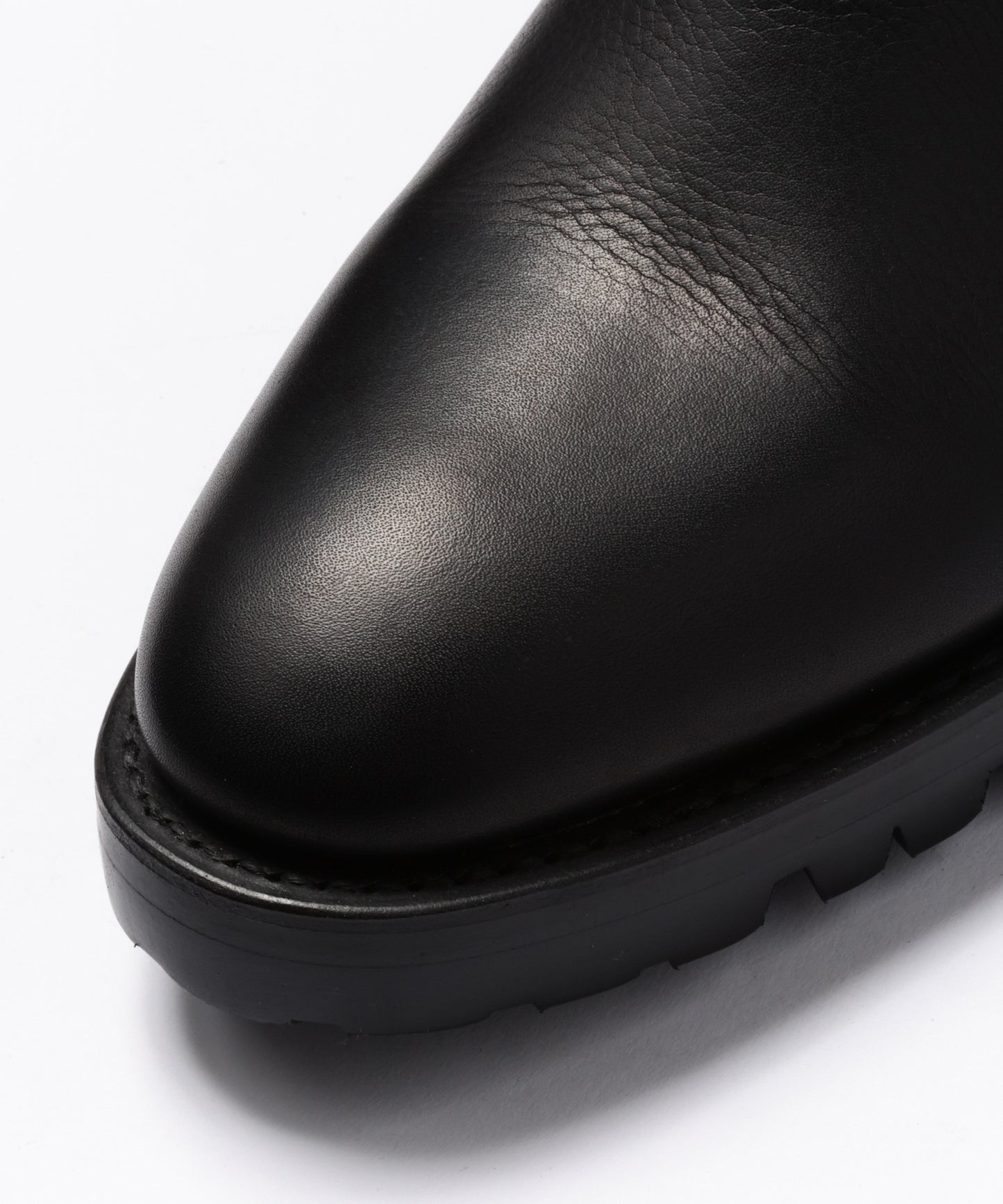 water proof shirink x vibram sole chelsea boots