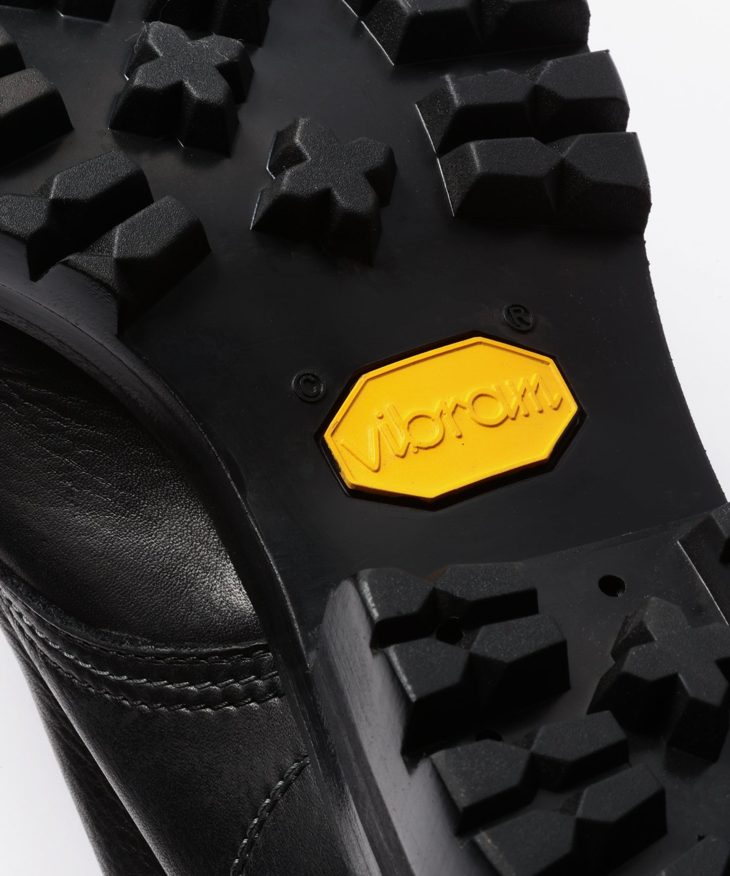 water proof shirink x vibram sole seven hole hunting boots