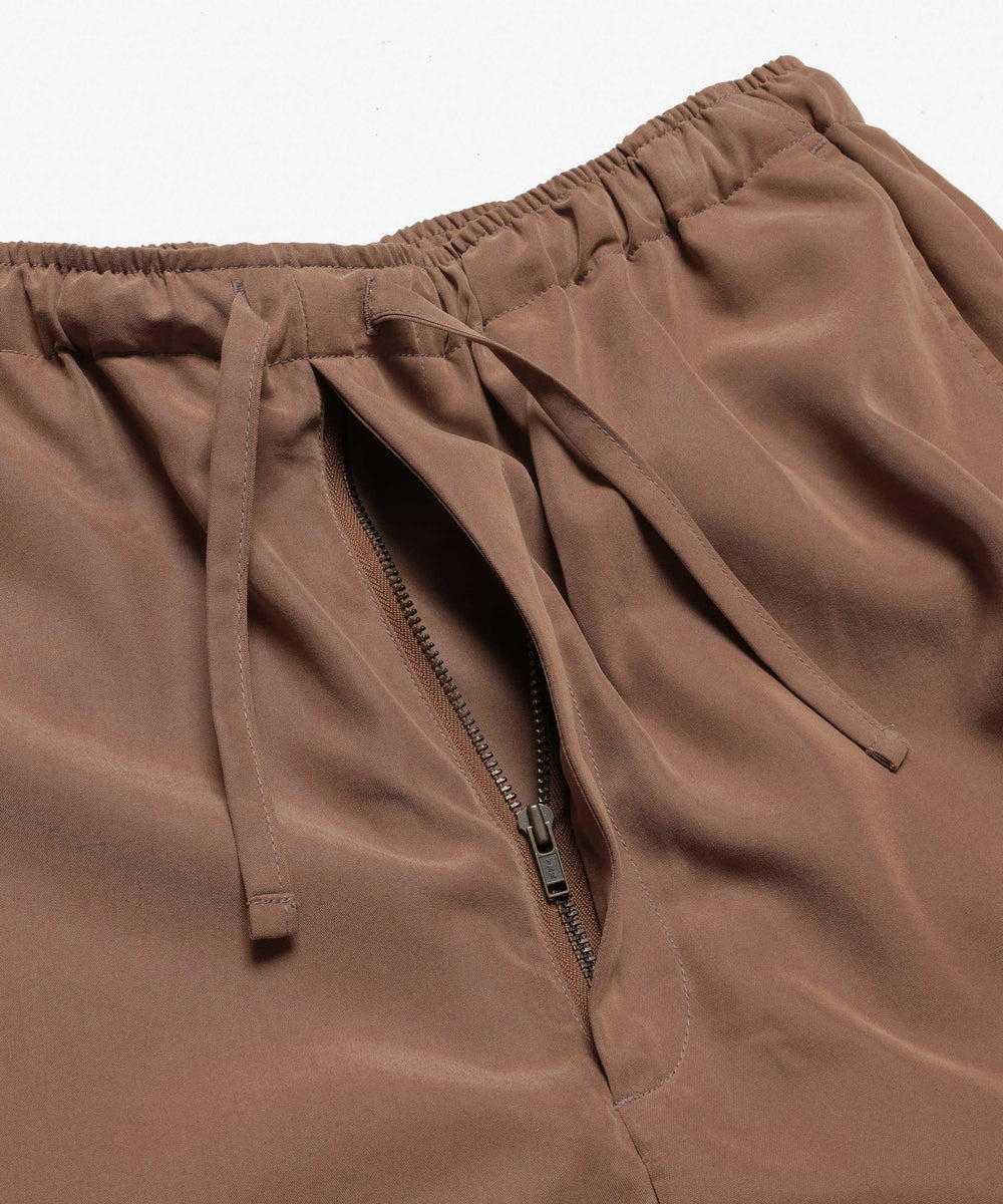 t/r powder cloth / drawstring tapered pants