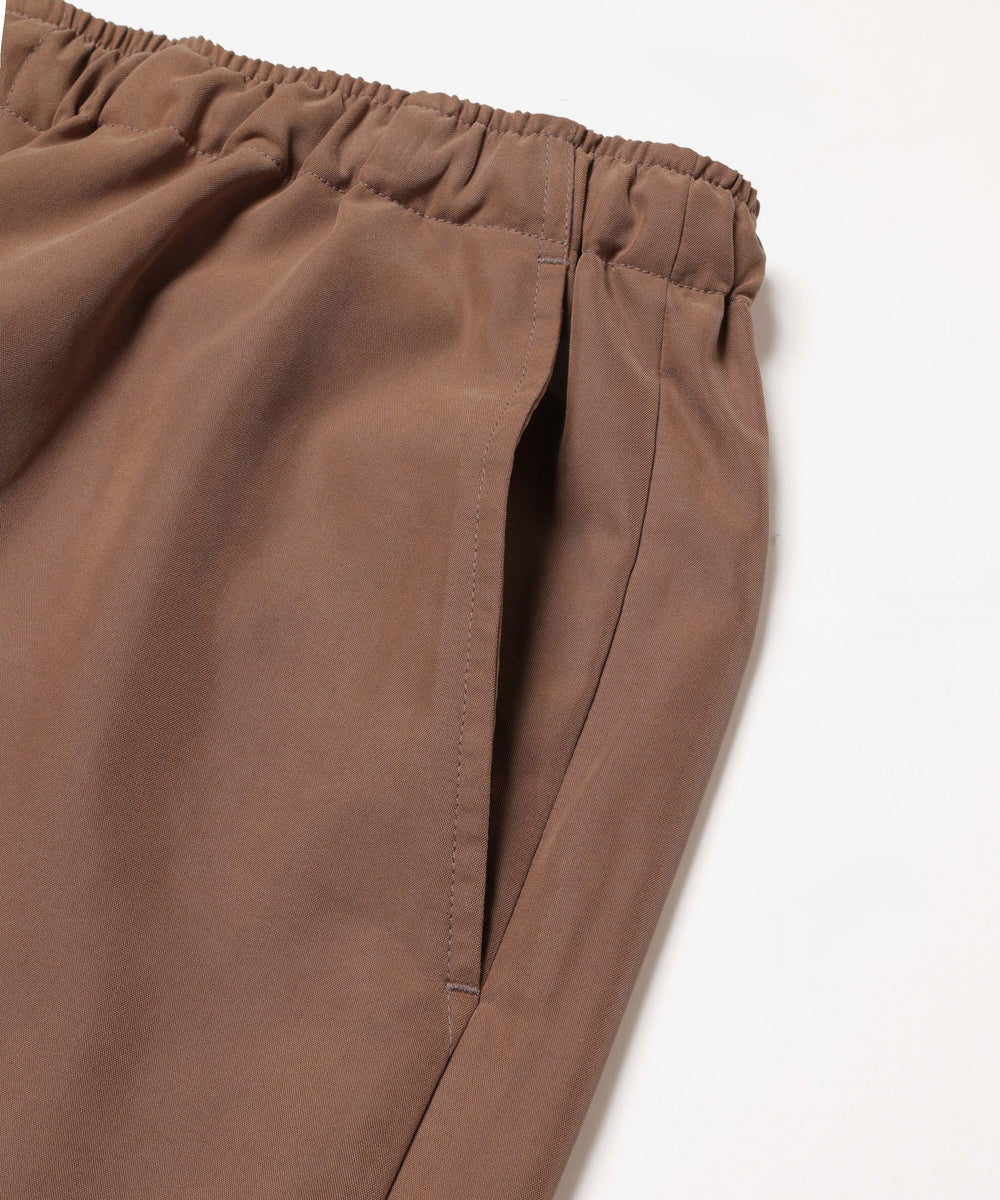 t/r powder cloth / drawstring tapered pants