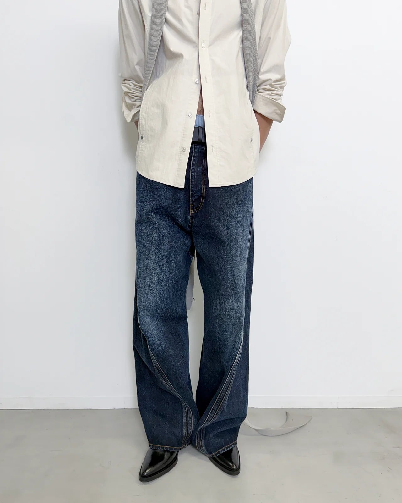 3d curved voluminous leg jeans - faded indigo