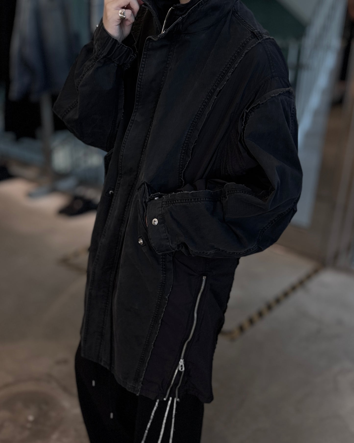 docking mods coat “reverberation”