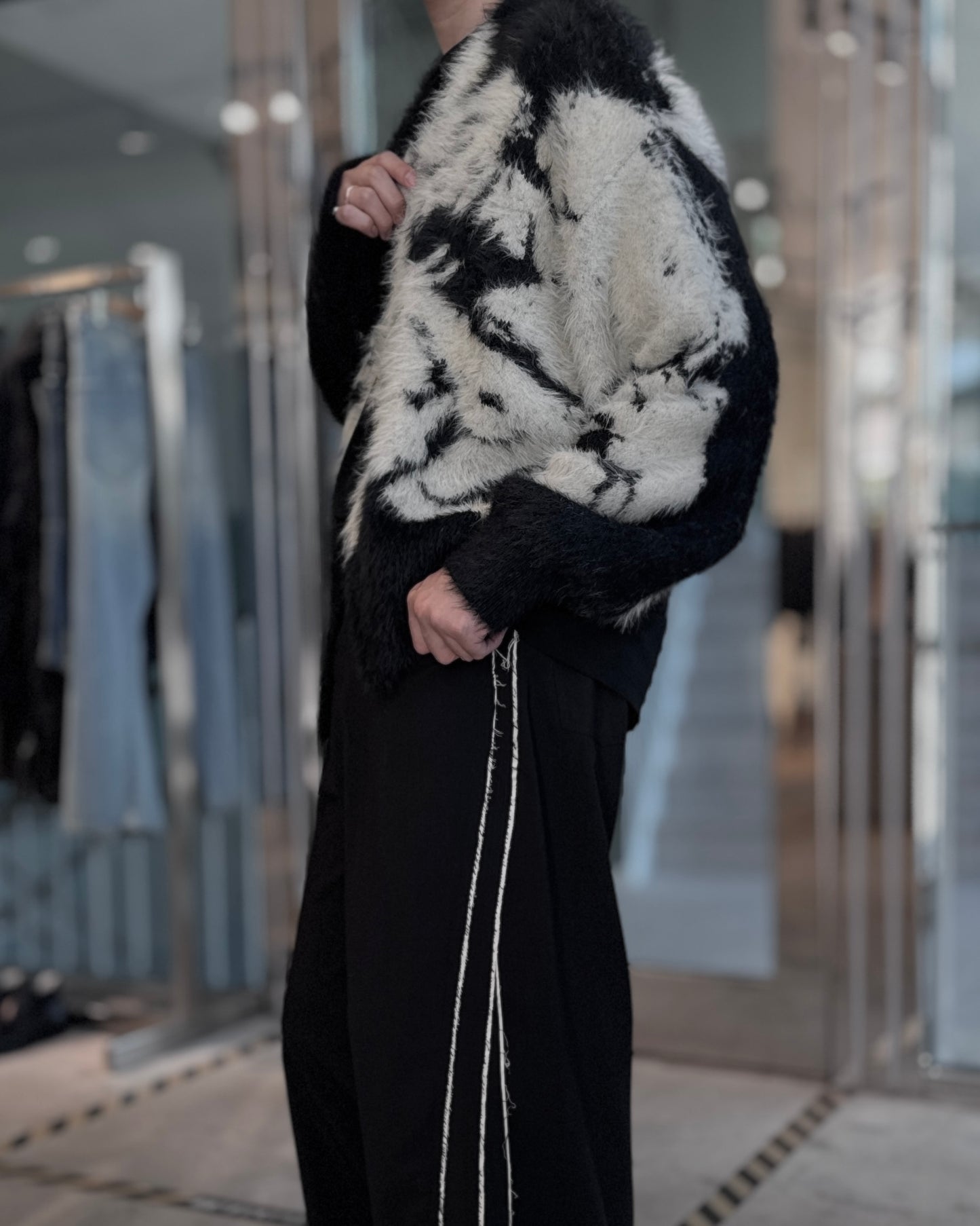 jacquard cardigan “shokkakuteki sonzai”
