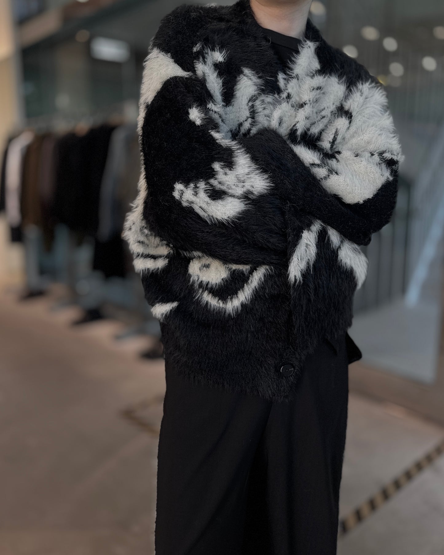 jacquard cardigan “shokkakuteki sonzai”