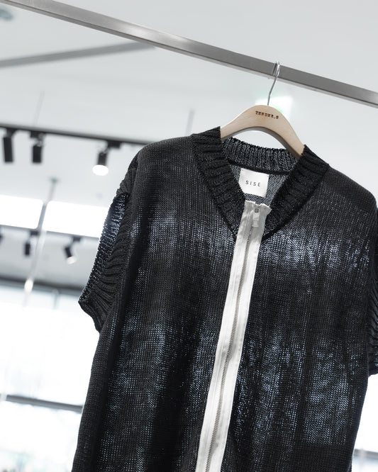 knit zip up vest