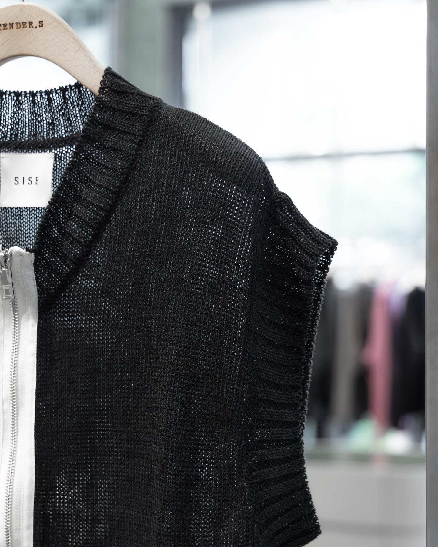 knit zip up vest