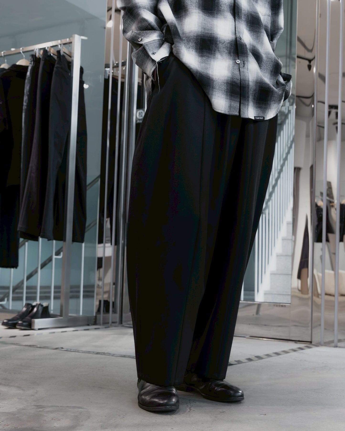 wool wide barrel pants