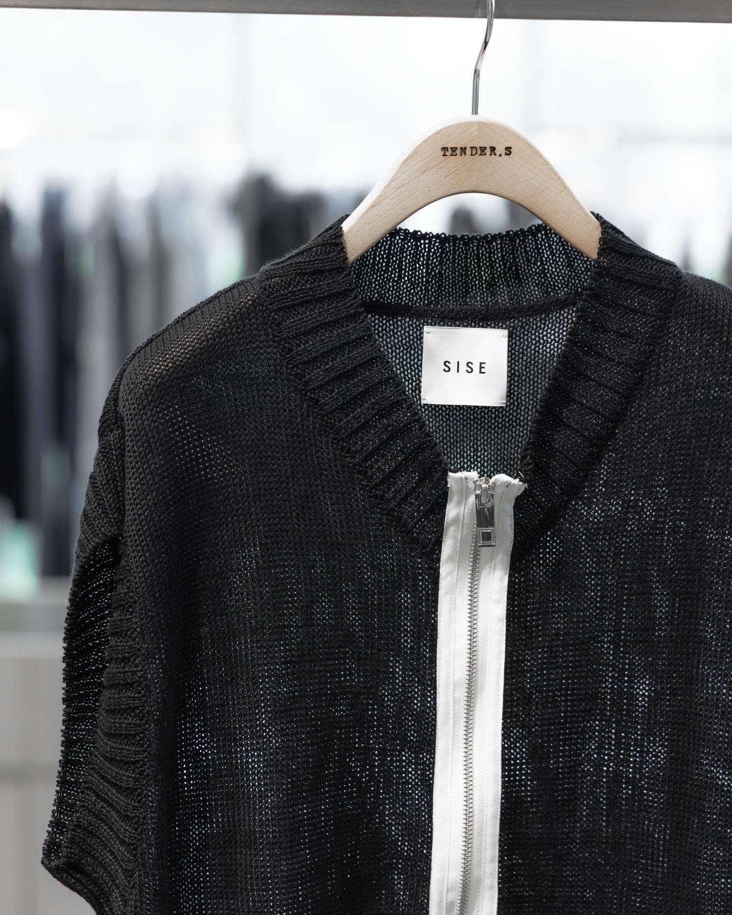 knit zip up vest