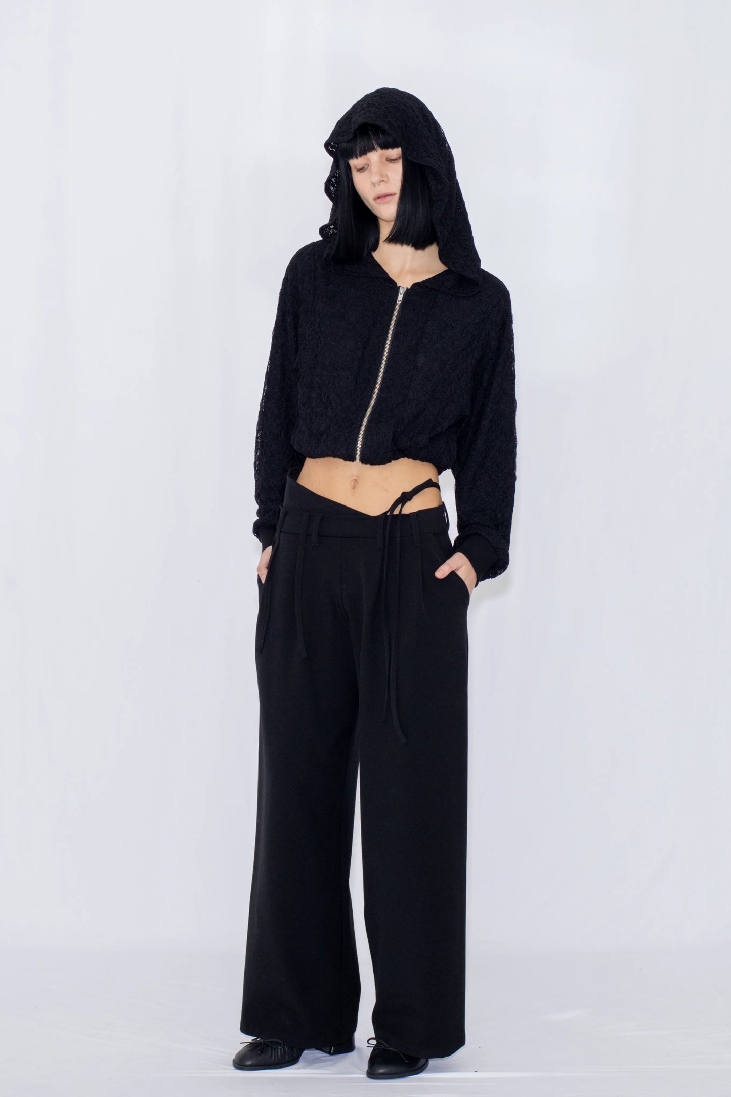 string wide trousers