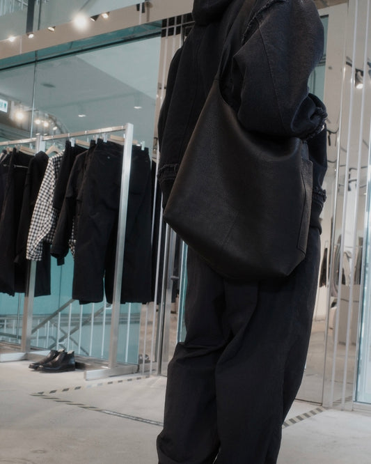 imperma-leather / one shoulder bag