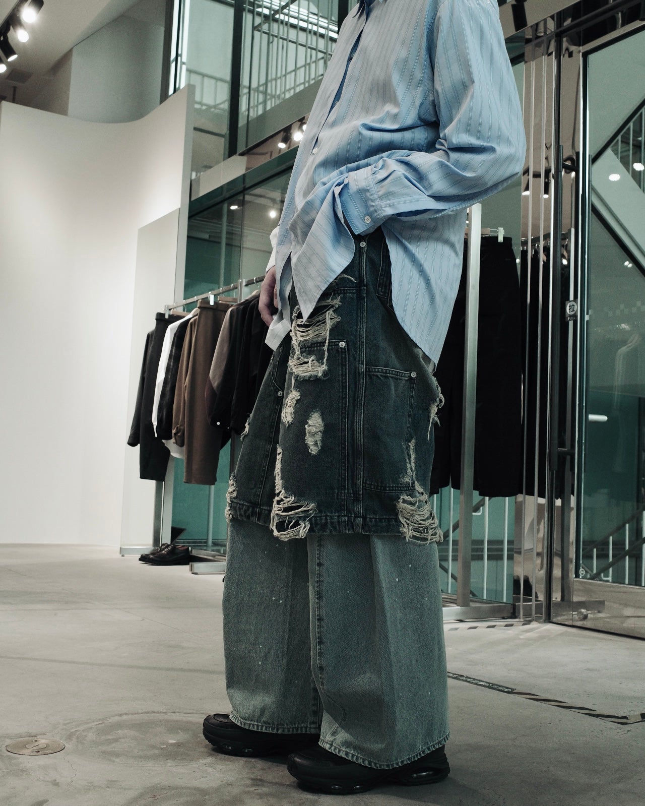 layered denim pants