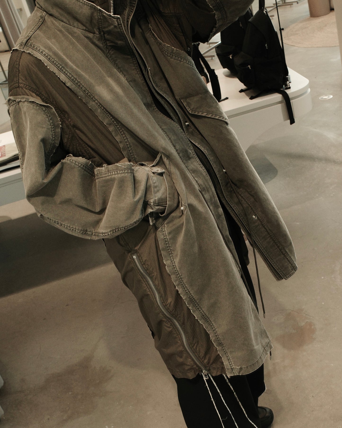 docking mods coat “reverberation”