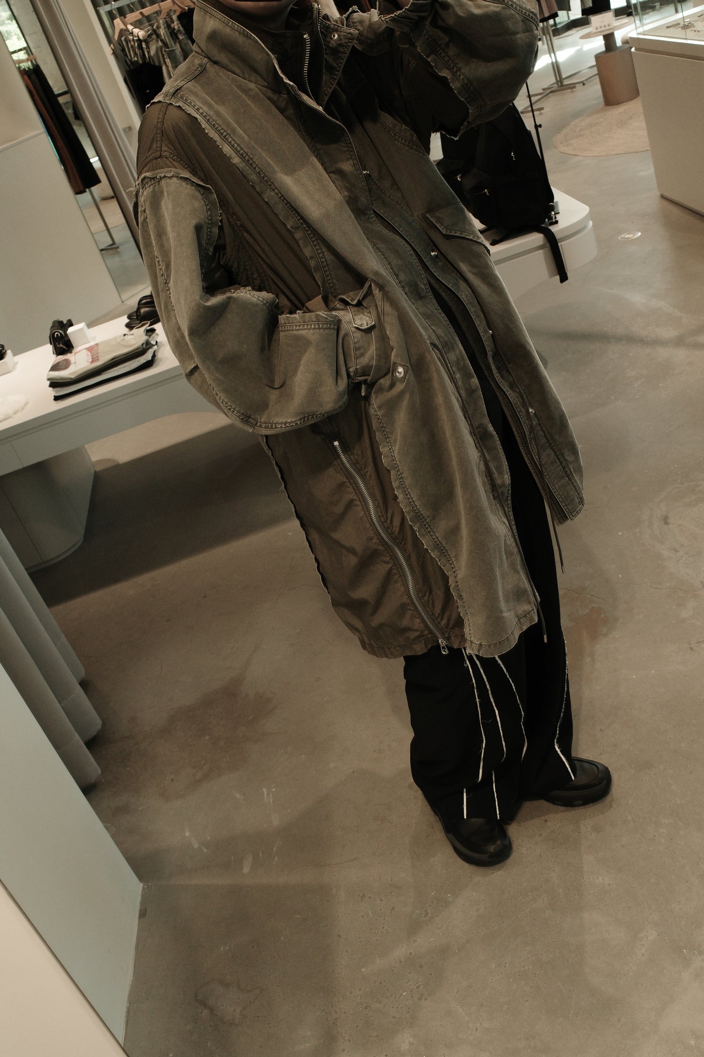 docking mods coat “reverberation”