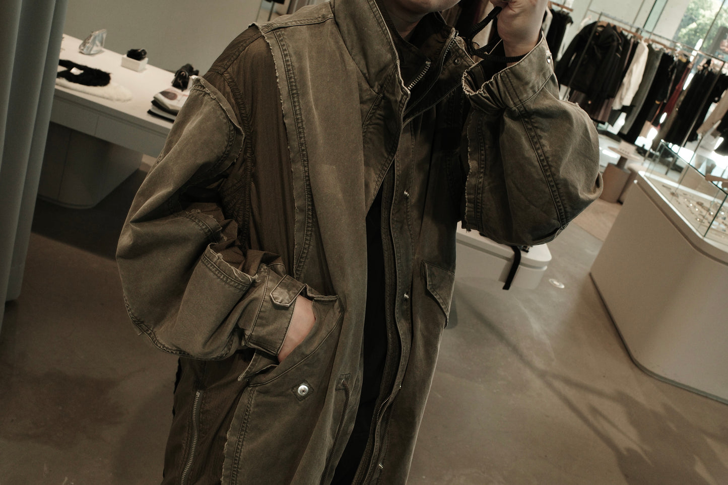 docking mods coat “reverberation”