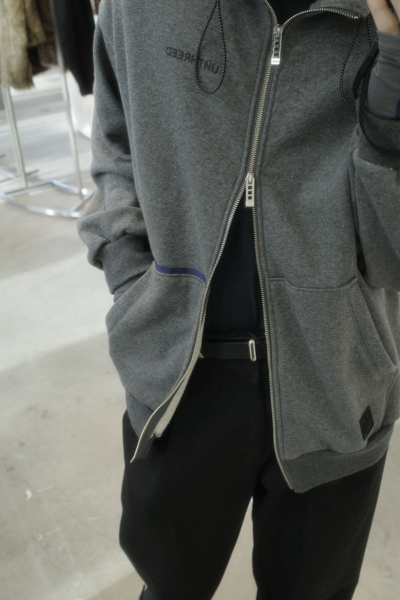 arm cover docking zipup hoodie