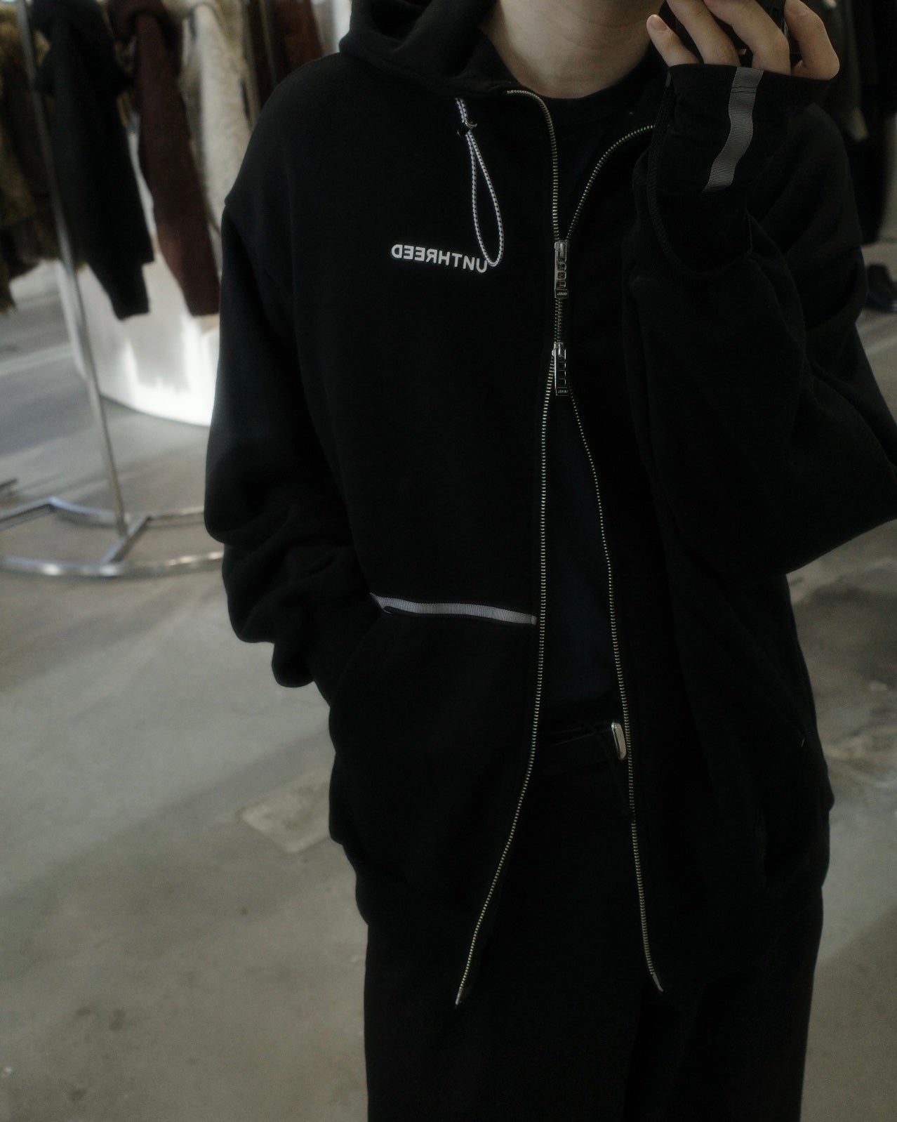 arm cover docking zipup hoodie