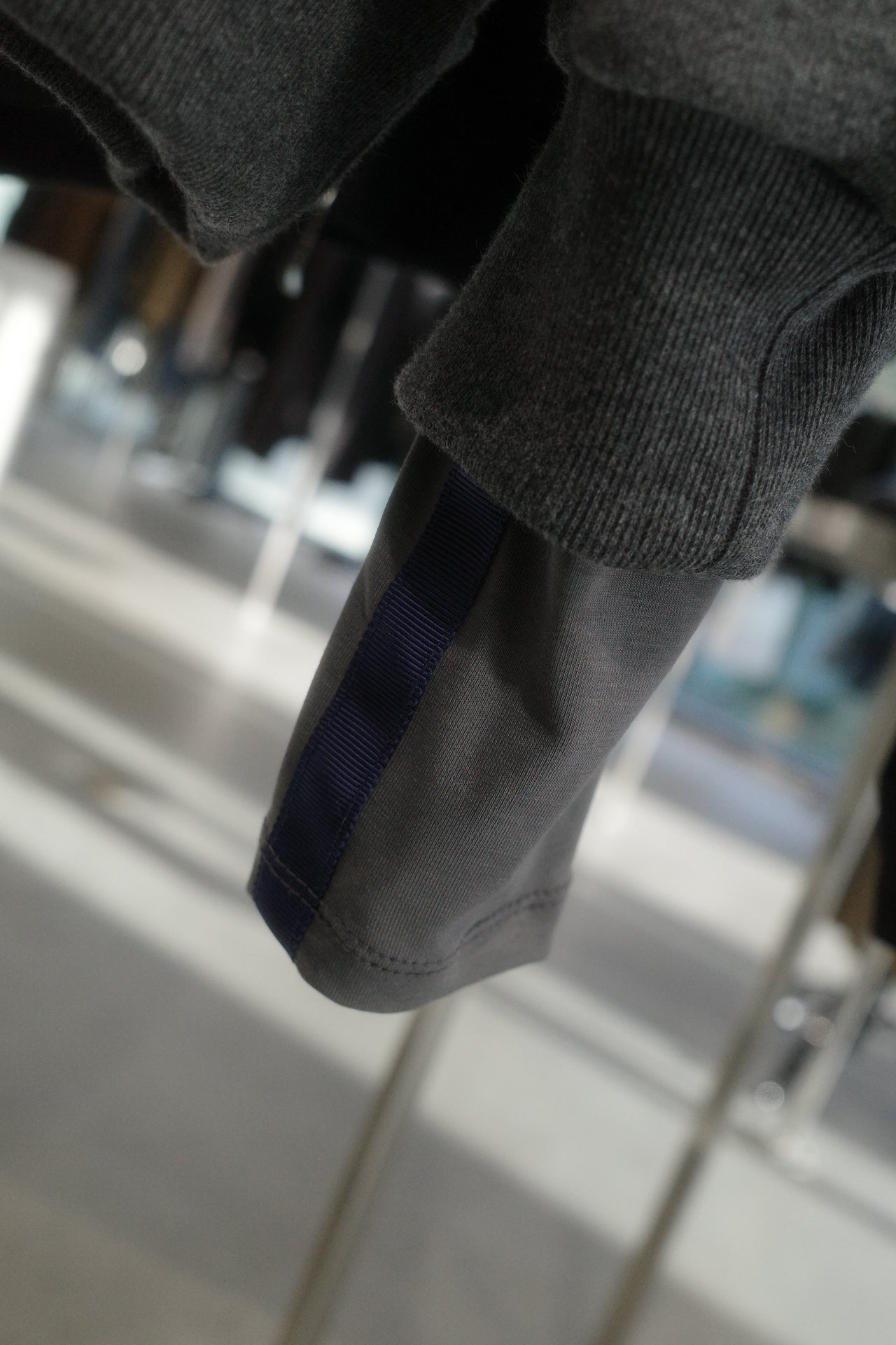 arm cover docking zipup hoodie