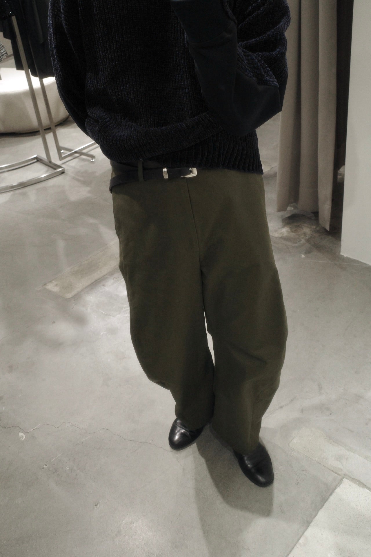 inflate trousers