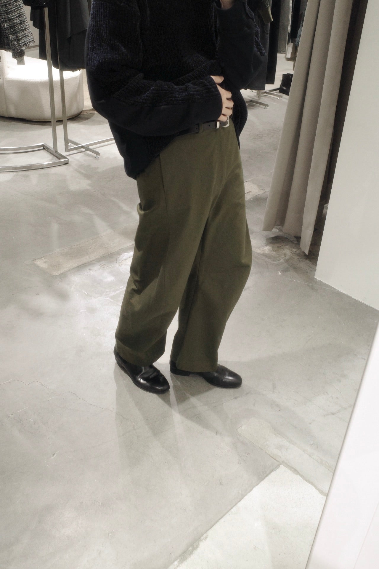 inflate trousers