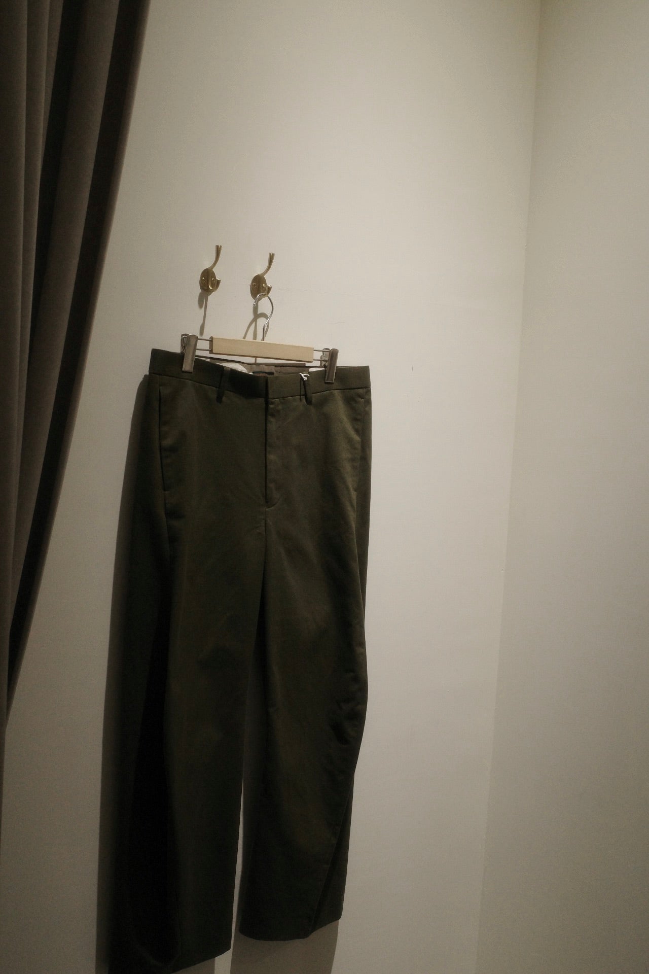 inflate trousers