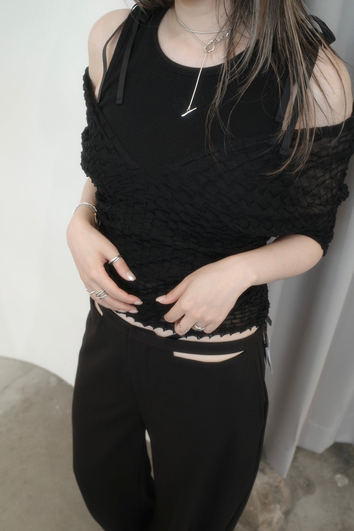 sheer wavy pullover