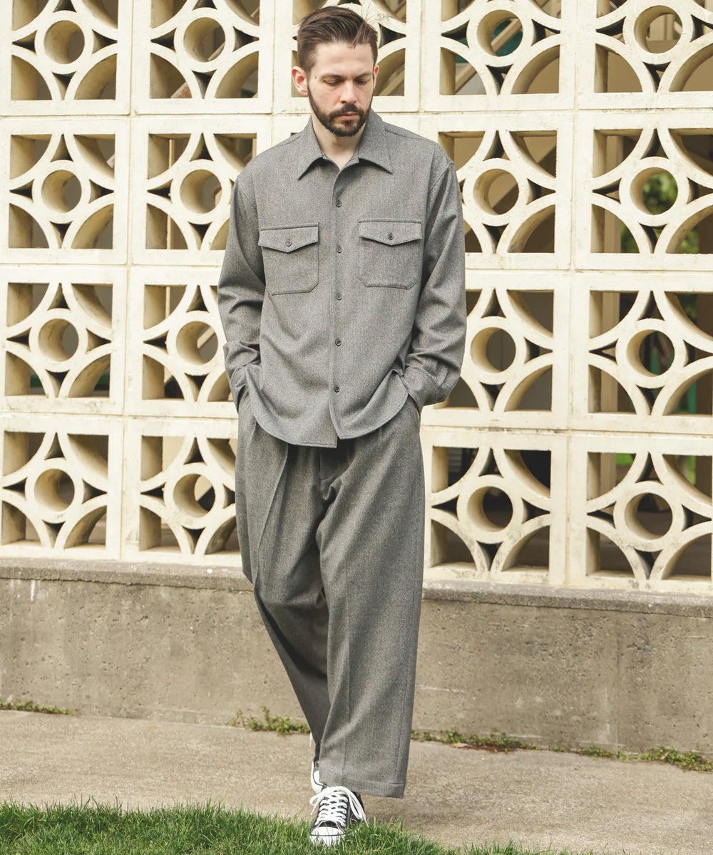 peachskin stretch gabardine / 2tack wide easy pants