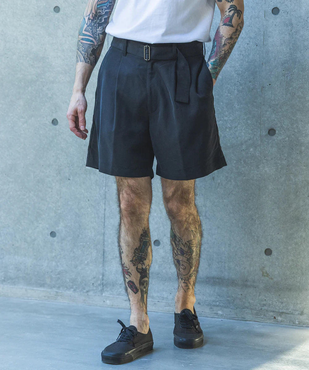 t/r powder cloth / belted shorts