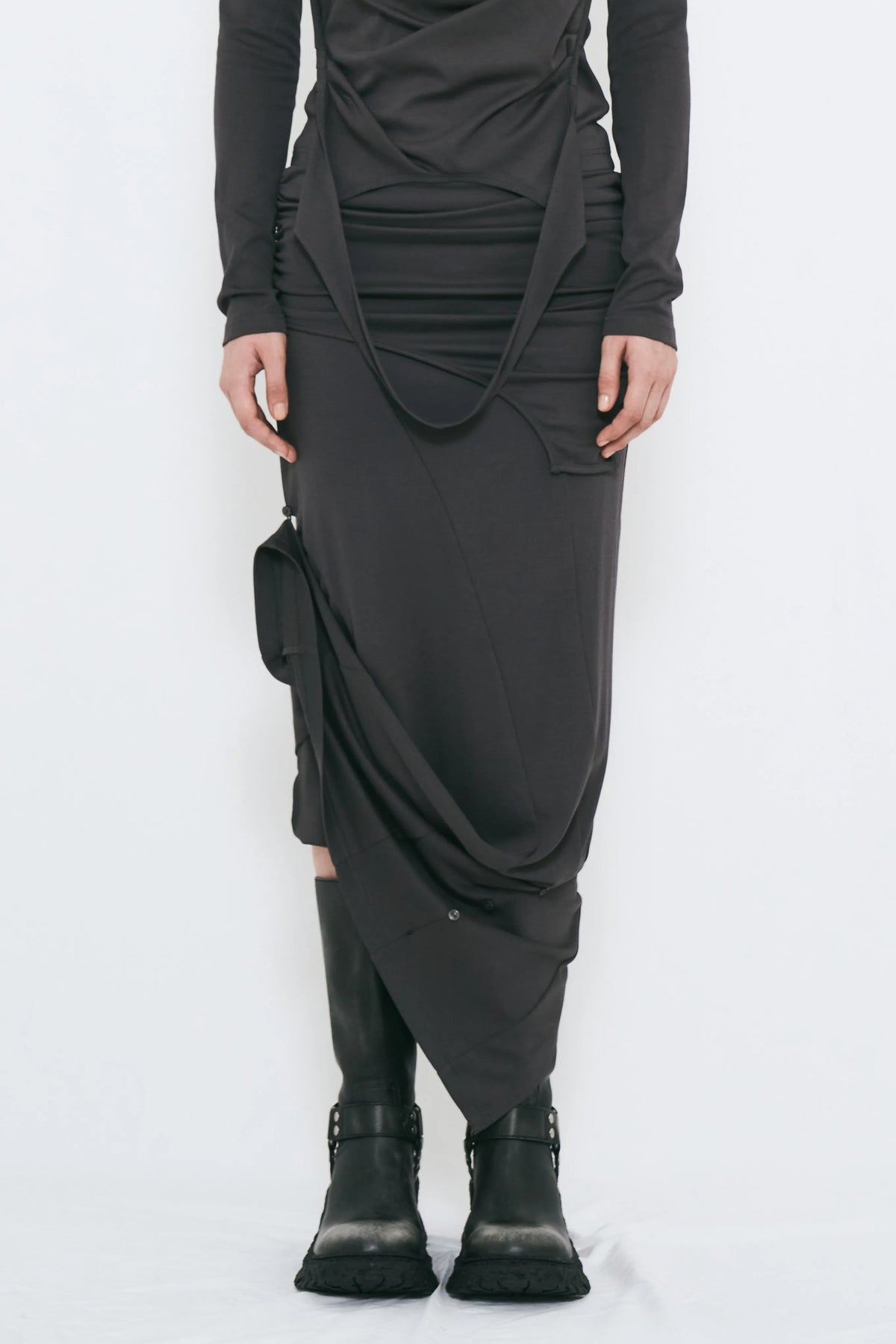 2way button maxi skirt