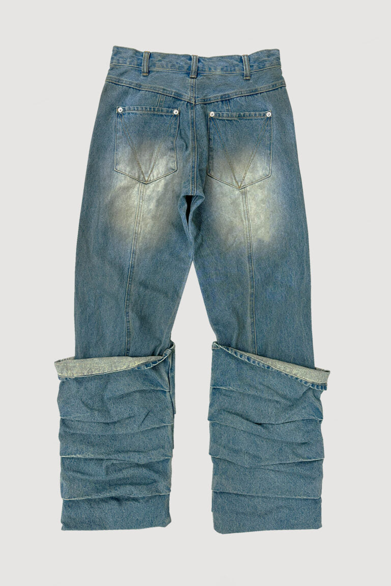 overlap tuck denim pants