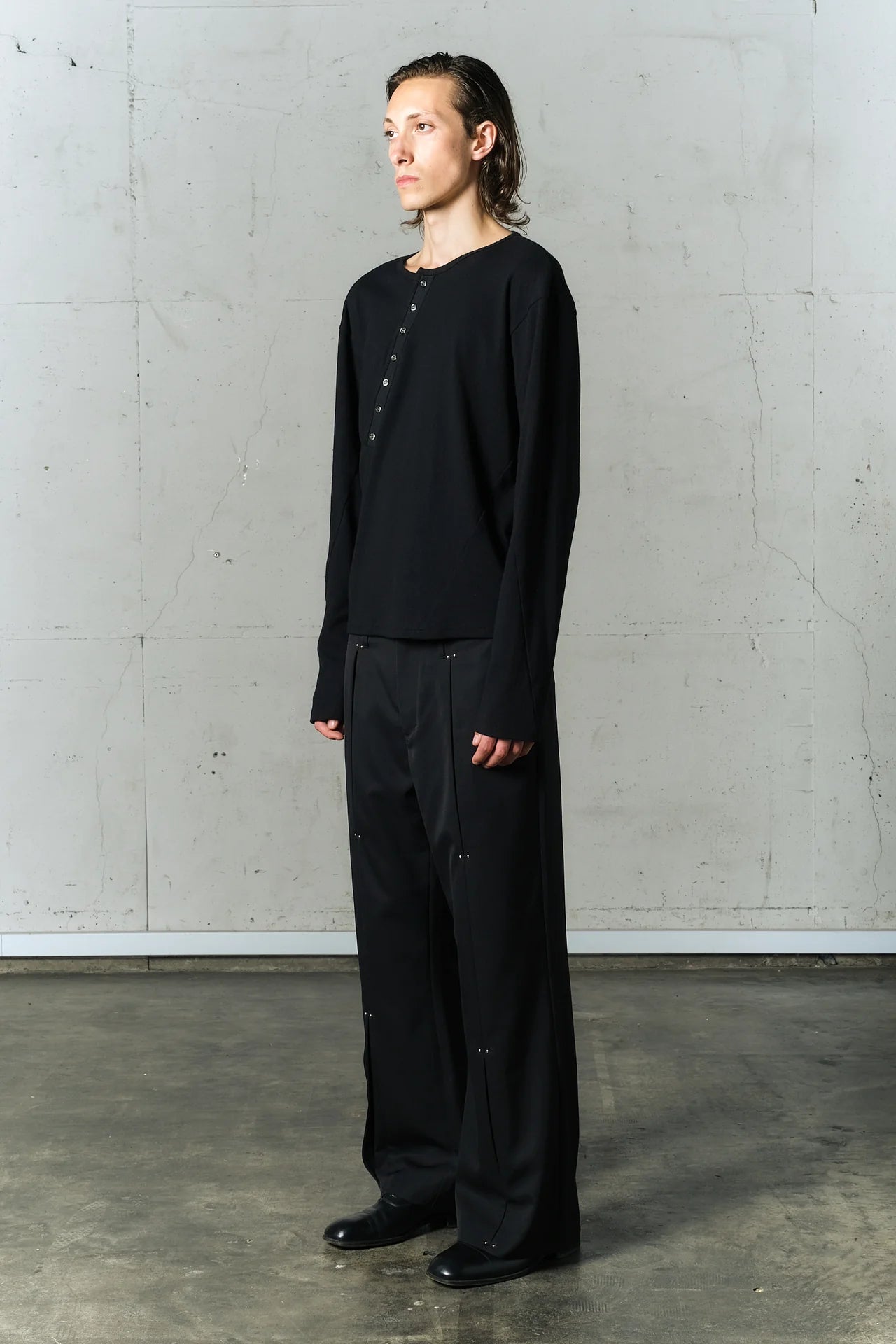twisted rib henley neck