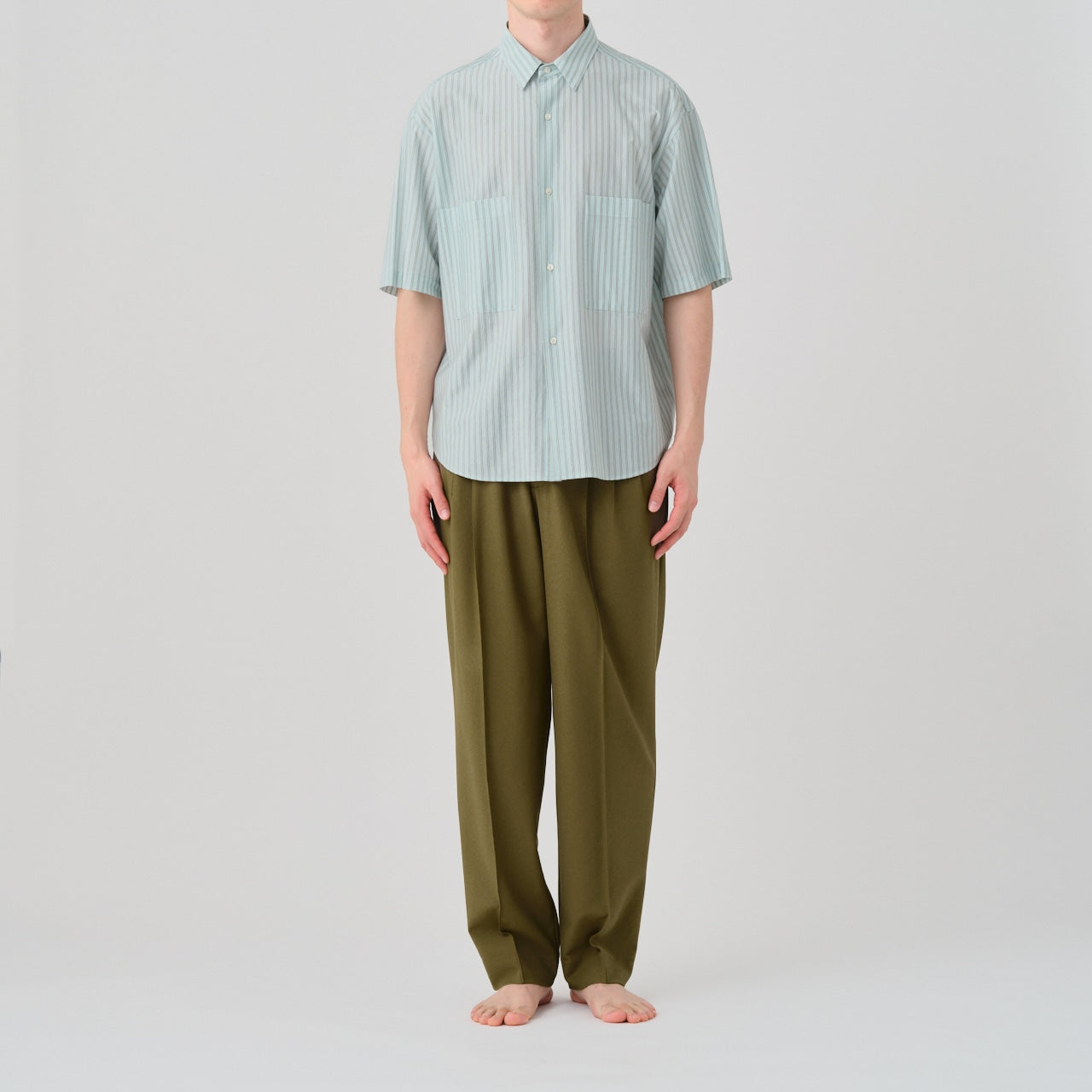 double pocket half sleeve shirt