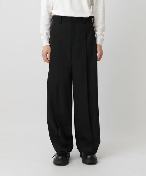 wool wide pleated pants